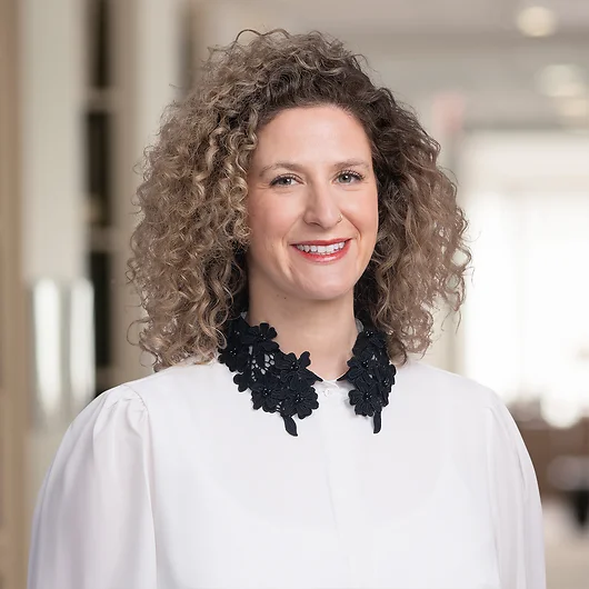 Headshot of Alexandra Schwartzman